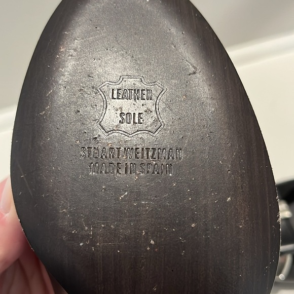 Stuart Weitzman Rounded Toe Leather Black Heels - Picture 13 of 16